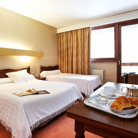 Hotel De Paris Bagnères-de-Luchon Cameră foto