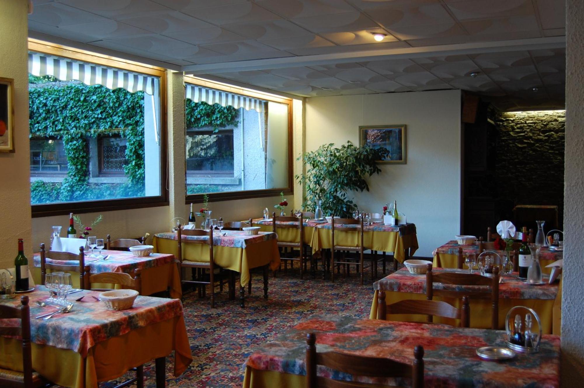 Hotel De Paris Bagnères-de-Luchon Exterior foto